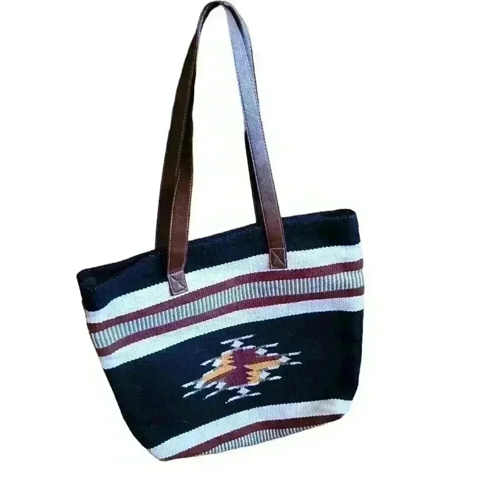 VINTAGE TARGET Limited Edition 2013 Woven Weaved Bag Tribal Boho Rare purse